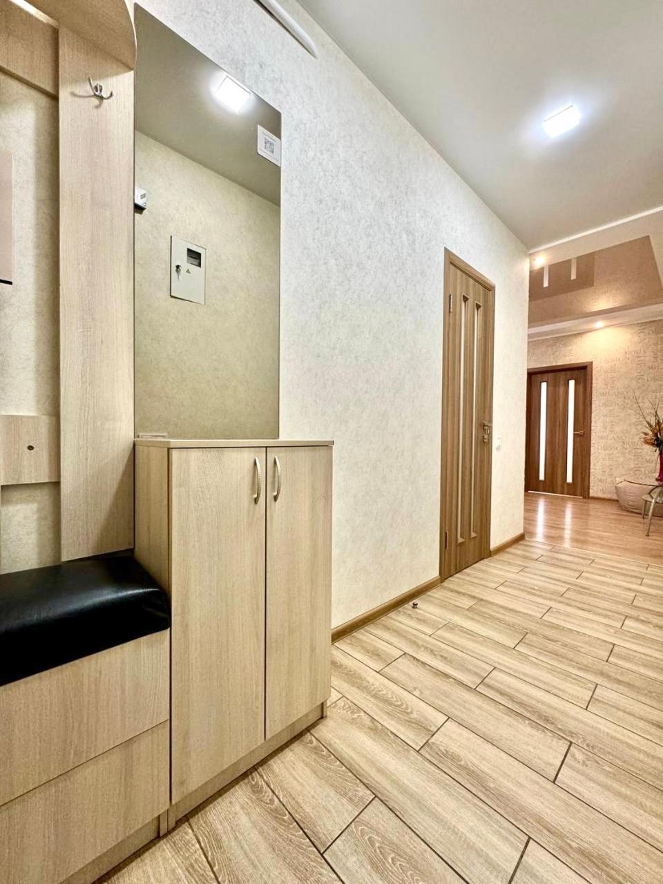 Элитные апартаменты возле кукольного театра Полтава Екстер'єр фото